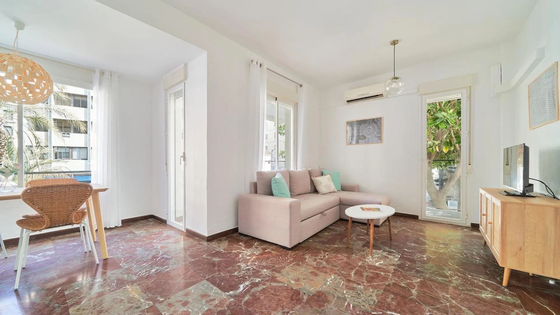 Estepona Beach Apartment